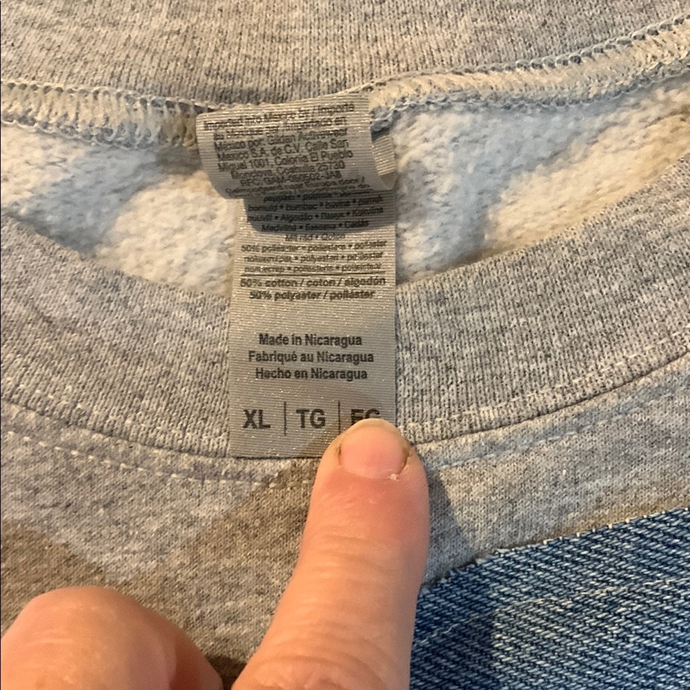 Upcyclef xl Gray Sweatshirt with Blue Heart Patch - Picture 3 of 5